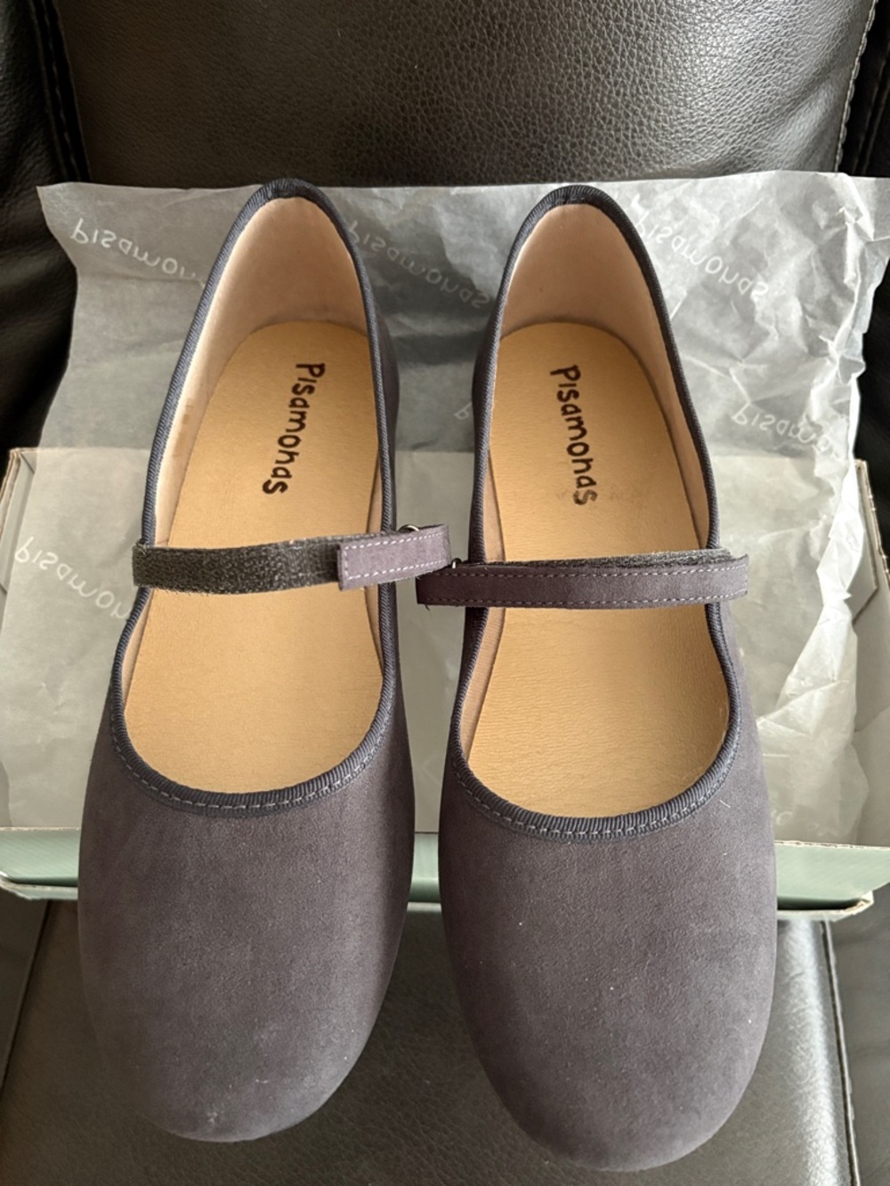 Girls' Gray Mary Jane Dress Shoes with Adjustable Strap